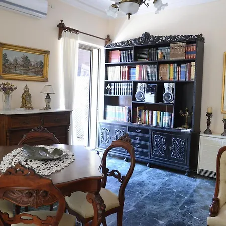 A Convenient In The Center Of The City Nauplia